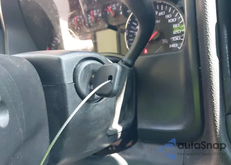 2017 Chevrolet Silverado 1500 Wt z USA, uszkodzony, nr VIN 3GCPCNEH4HG321578